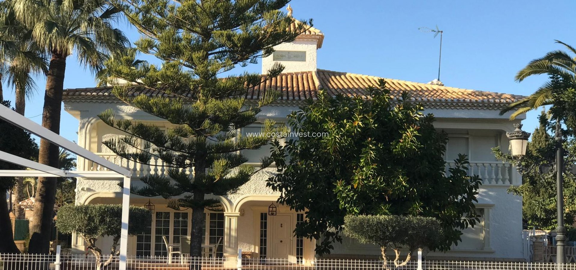 JÄLLEENMYYNTIKOHTEEMME - Omakotitalo - Orihuela Costa - Cabo Roig