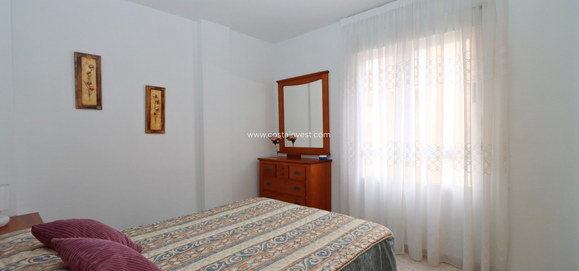 Resale - Apartment - Torrevieja - Playa de los Locos