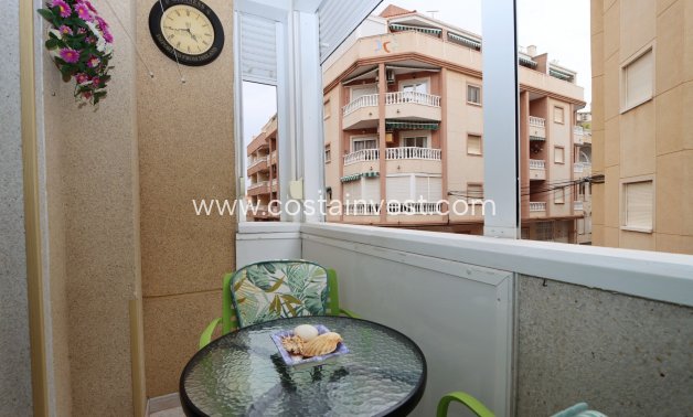 Resale - Apartment - Torrevieja - Playa de los Locos