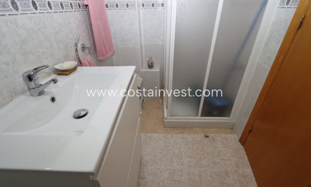 Resale - Apartment - Torrevieja - Playa de los Locos