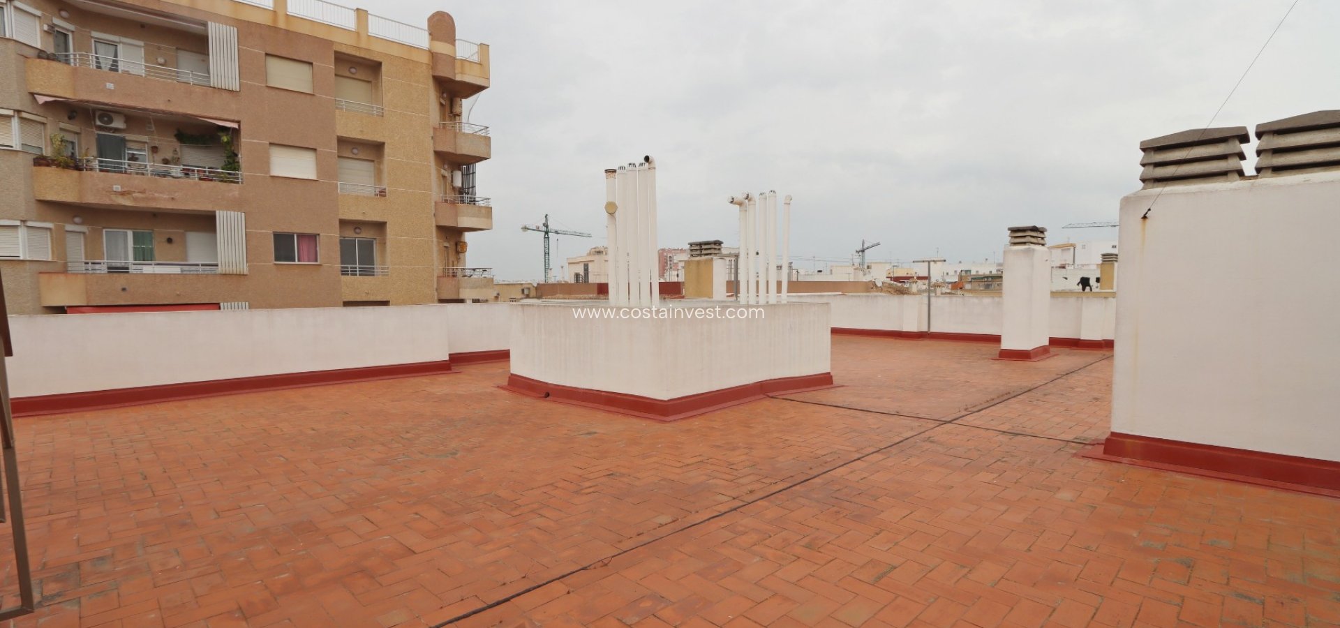 Resale - Apartment - Torrevieja - Playa de los Locos