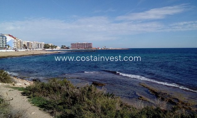 Resale - Apartment - Torrevieja - Playa de los Locos