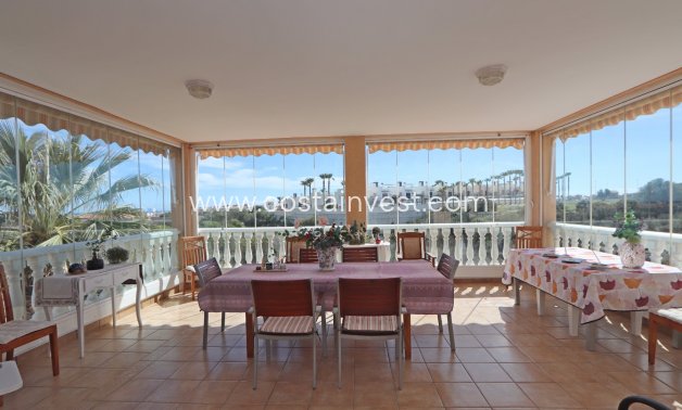 Resale - Villa - Orihuela Costa - Montezenia
