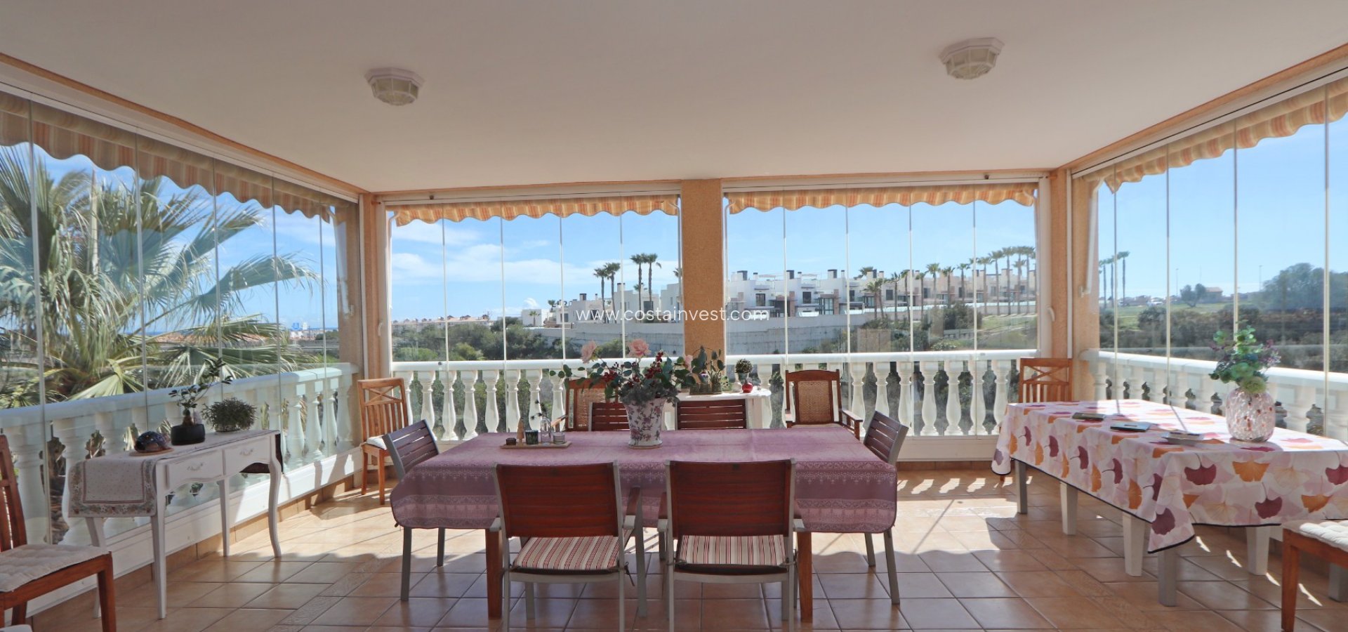 Resale - Villa - Orihuela Costa - Montezenia