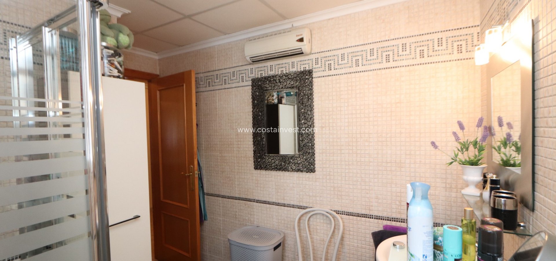 Resale - Villa - Orihuela Costa - Montezenia