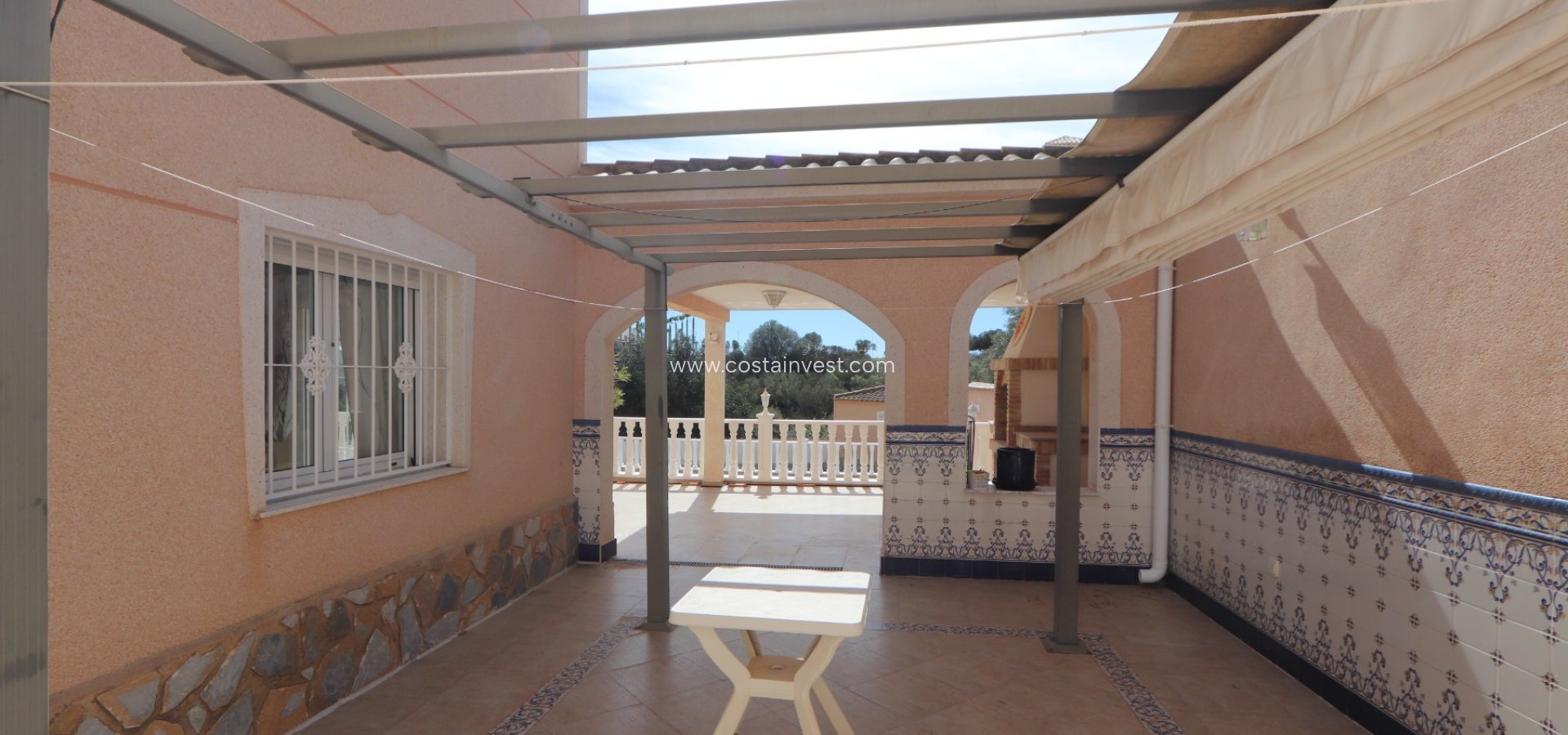 Resale - Villa - Orihuela Costa - Montezenia