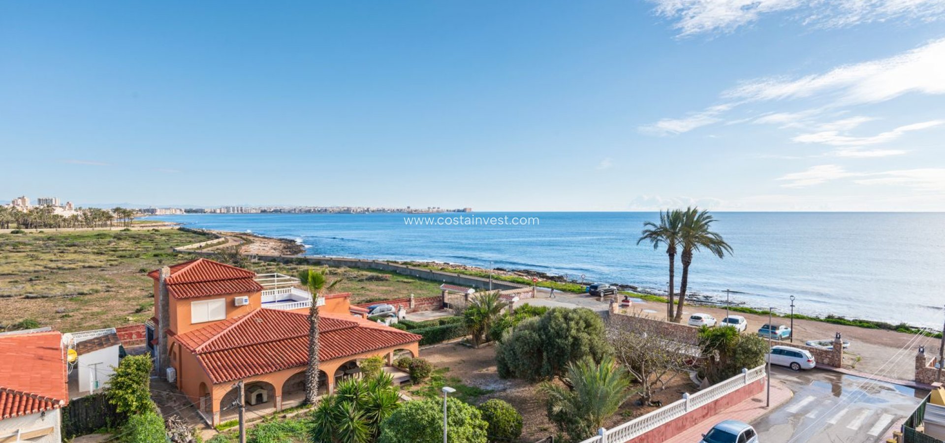 JÄLLEENMYYNTIKOHTEEMME - Huoneisto - Orihuela Costa - Punta Prima