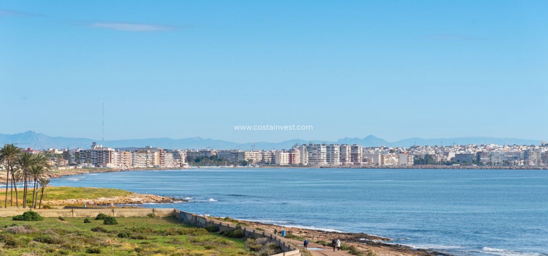 JÄLLEENMYYNTIKOHTEEMME - Huoneisto - Orihuela Costa - Punta Prima