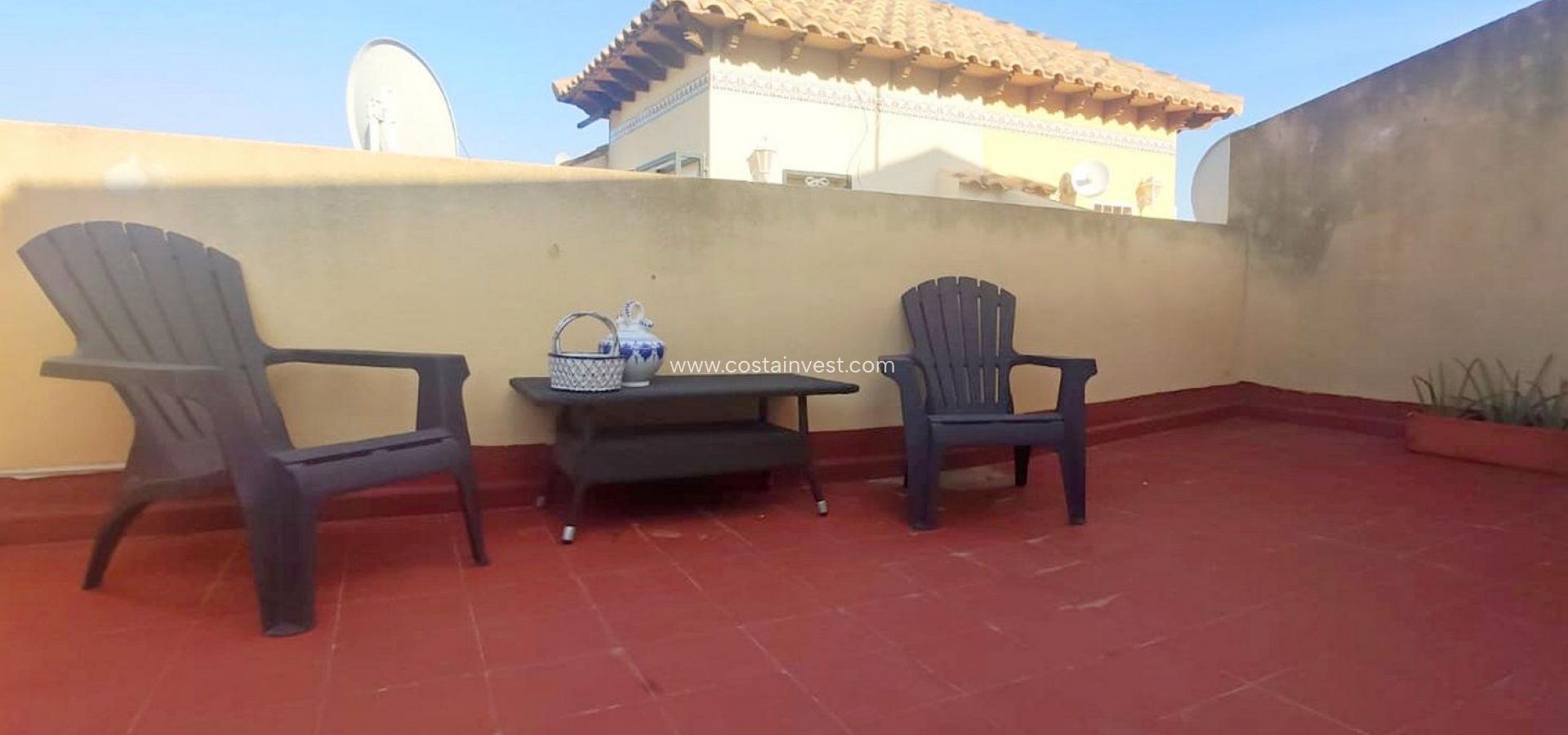 JÄLLEENMYYNTIKOHTEEMME - Rivitalo - Orihuela Costa - Villamartín