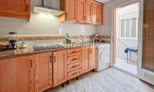 Resale - Ground floor apartment - Orihuela Costa - La Zenia