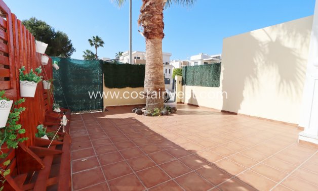 Resale - Ground floor apartment - Orihuela Costa - La Zenia