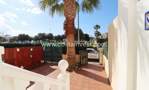 Resale - Ground floor apartment - Orihuela Costa - La Zenia