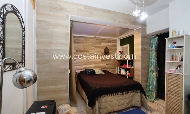 Resale - Ground floor apartment - Orihuela Costa - La Zenia