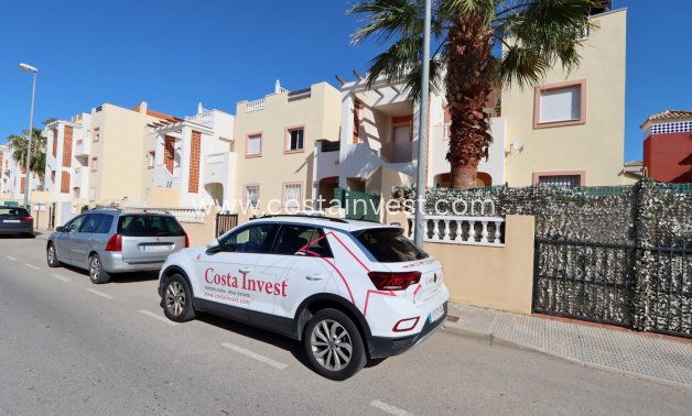 Resale - Ground floor apartment - Orihuela Costa - La Zenia