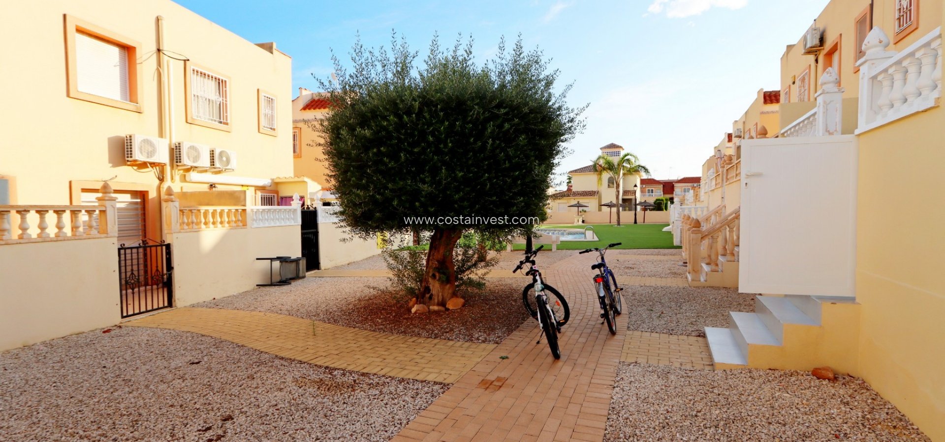Resale - Ground floor apartment - Orihuela Costa - La Zenia