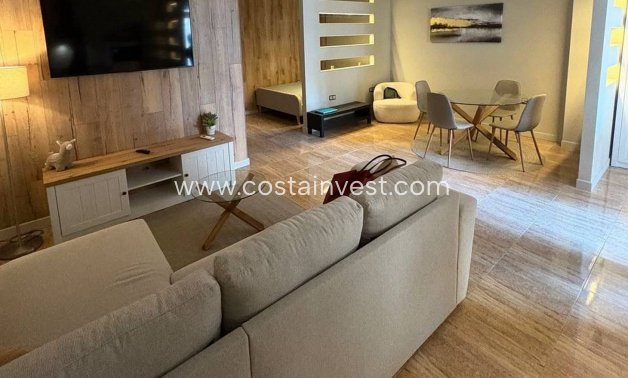 Resale - Apartment - Torrevieja - Playa de los Locos