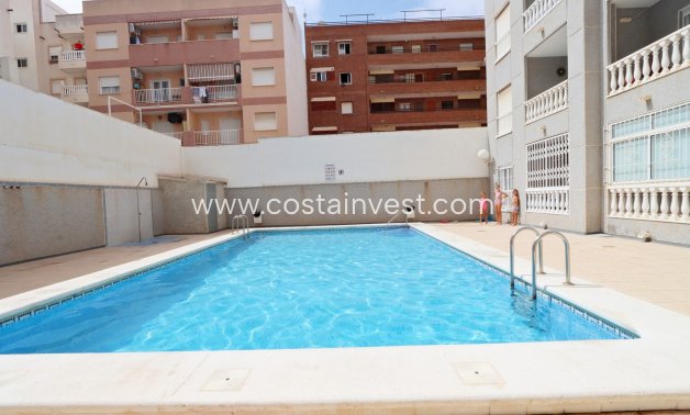 Resale - Apartment - Torrevieja - Playa de los Locos