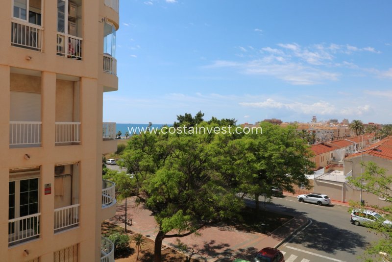 Appartement - Herverkoop - Torrevieja - Playa de los Naúfragos