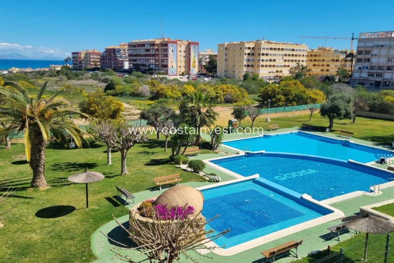 Top floor apartment - Herverkoop - La Mata - La Mata
