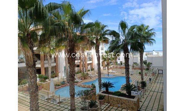Resale - Apartment - Guardamar del Segura