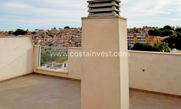 JÄLLEENMYYNTIKOHTEEMME - Huoneisto - Orihuela Costa - Villamartín