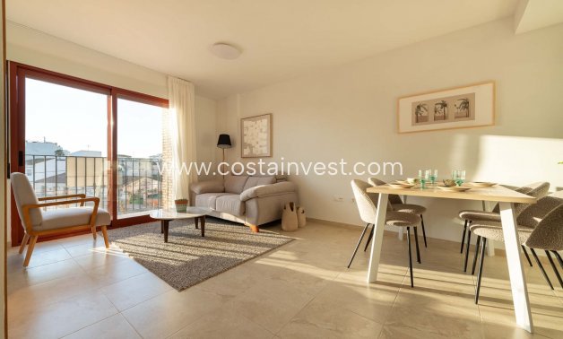 Neubau - Apartment - Jerónimo y Avileses