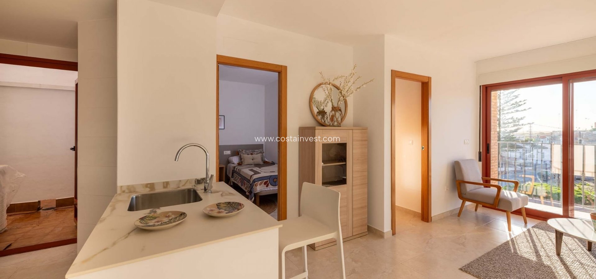 Neubau - Apartment - Jerónimo y Avileses