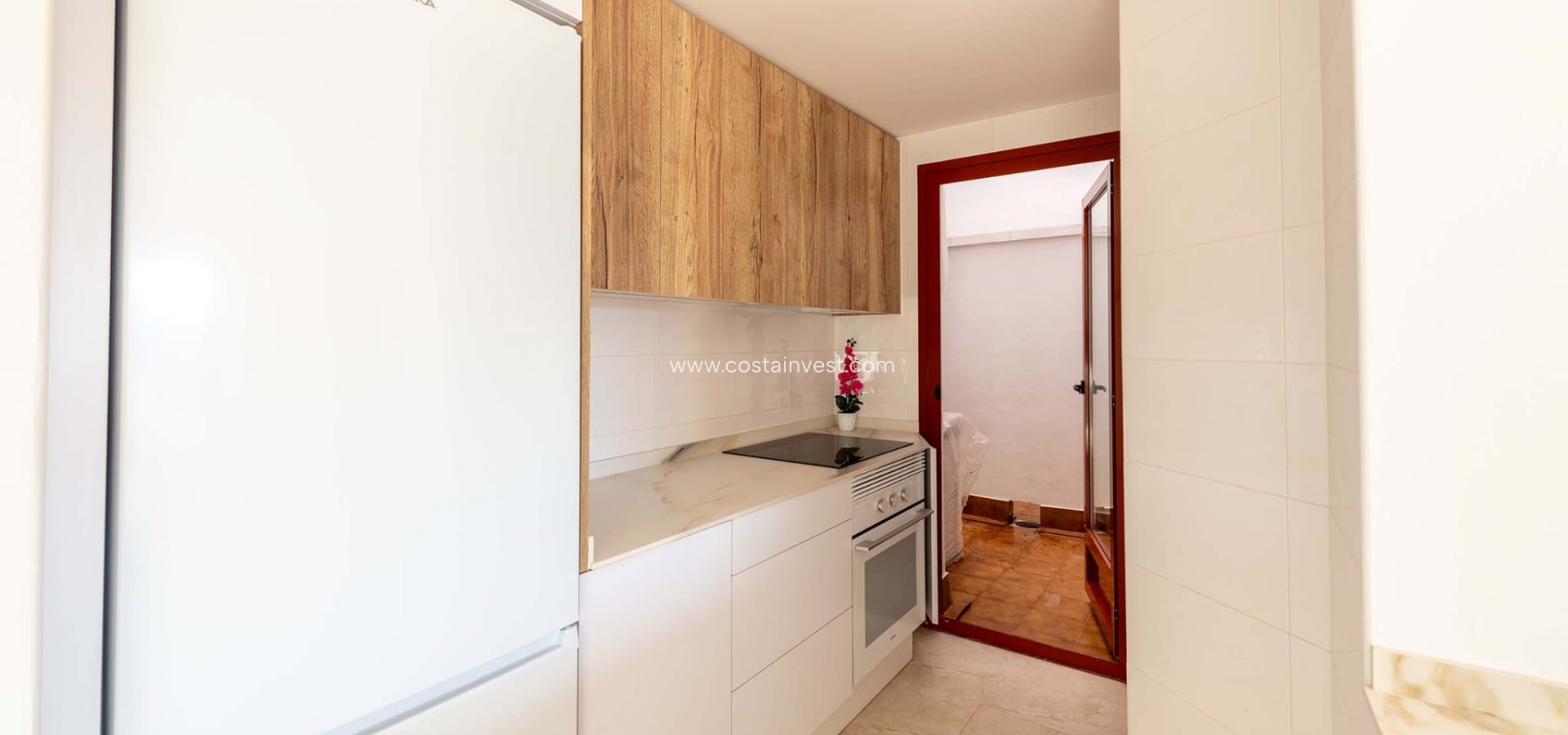Neubau - Apartment - Jerónimo y Avileses