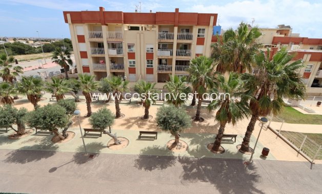 Resale - Apartment - Orihuela Costa - Lomas de Cabo Roig 