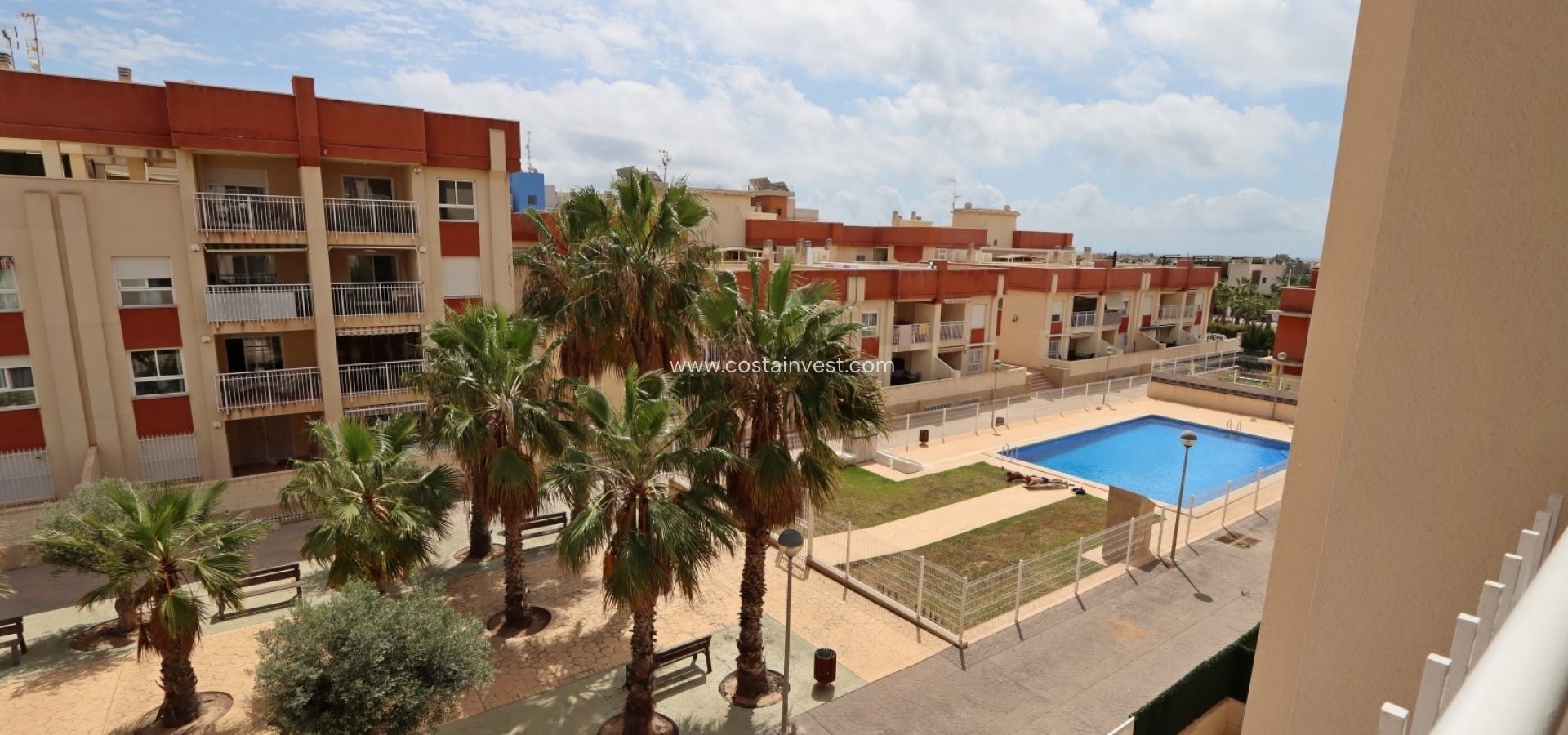 Resale - Apartment - Orihuela Costa - Lomas de Cabo Roig 