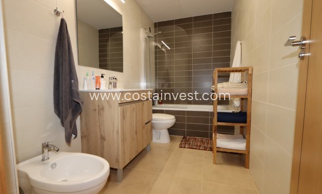 Resale - Apartment - Orihuela Costa - Lomas de Cabo Roig 