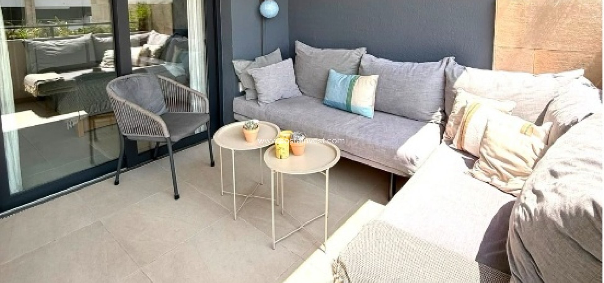 Resale - Apartment - Orihuela Costa - Playa Flamenca