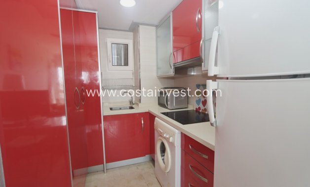 Resale - Apartment - Orihuela Costa - Dehesa de Campoamor