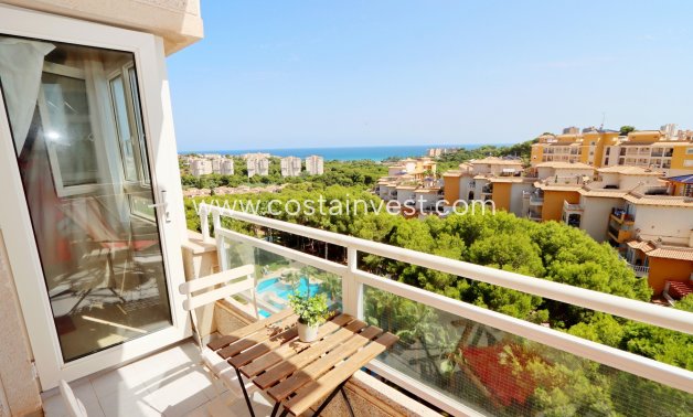 Resale - Apartment - Orihuela Costa - Dehesa de Campoamor