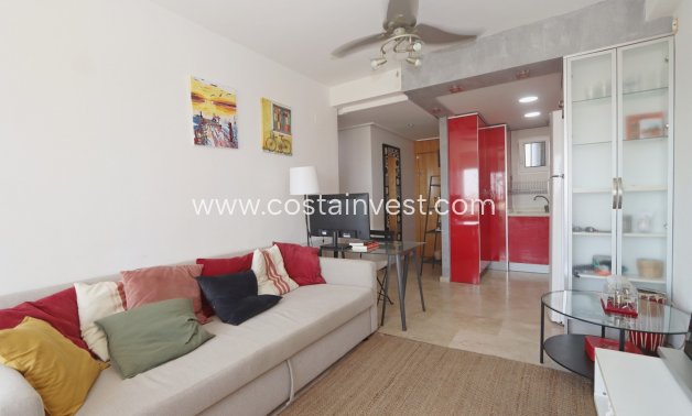 Resale - Apartment - Orihuela Costa - Dehesa de Campoamor