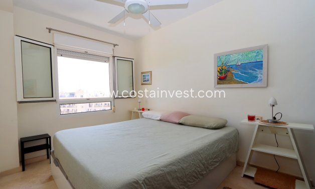Resale - Apartment - Orihuela Costa - Dehesa de Campoamor
