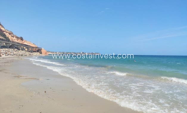 Resale - Apartment - Orihuela Costa - Dehesa de Campoamor