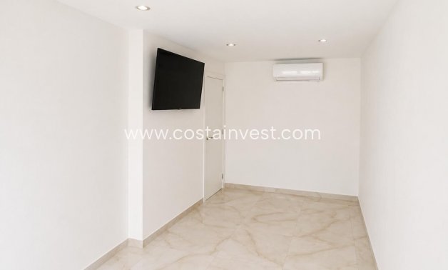 Resale - Townhouse - Torrevieja - Los Balcones