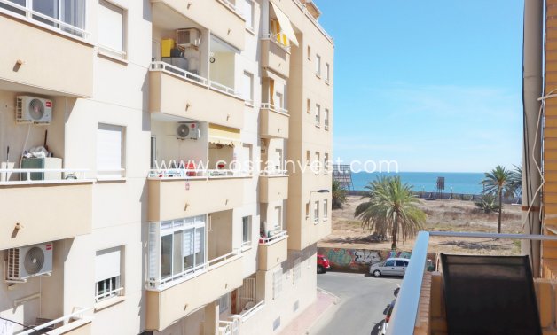 Resale - Apartment - Torrevieja - Playa del Cura