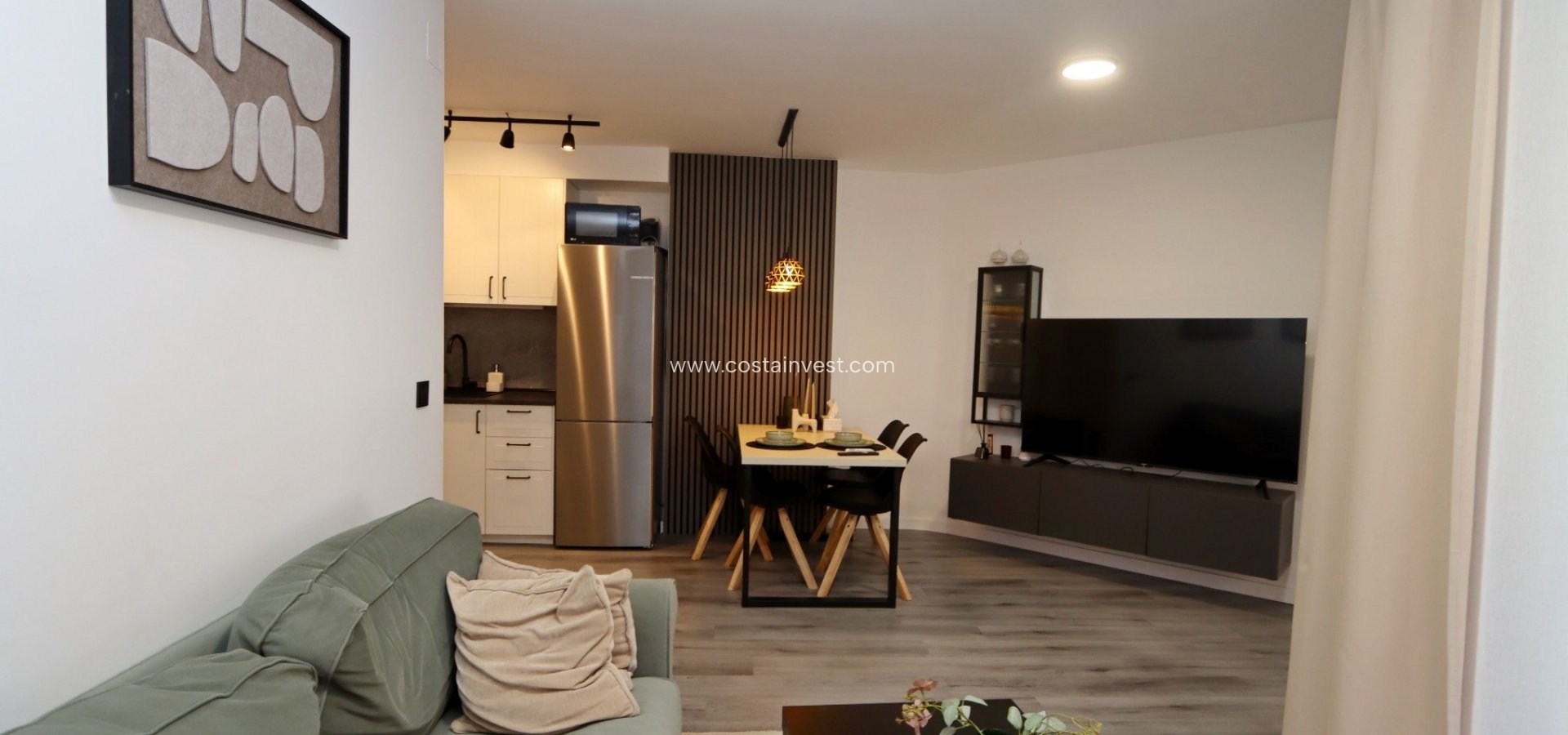 Resale - Apartment - Torrevieja - Playa de los Locos