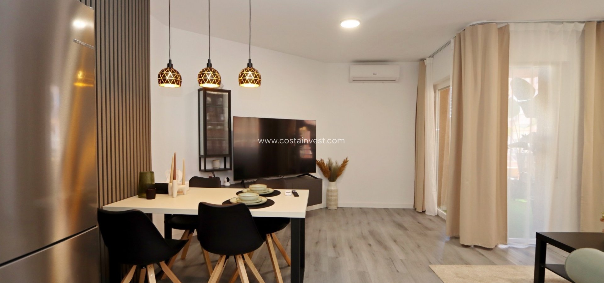 Resale - Apartment - Torrevieja - Playa de los Locos