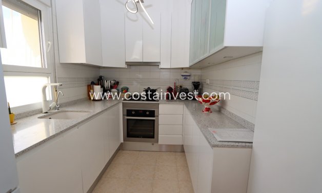 Resale - Villa - Orihuela Costa - Villamartín