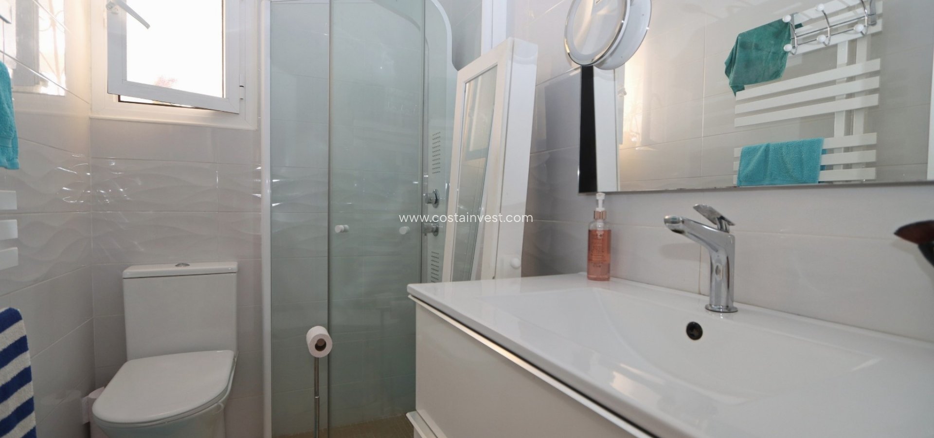 Resale - Villa - Orihuela Costa - Villamartín