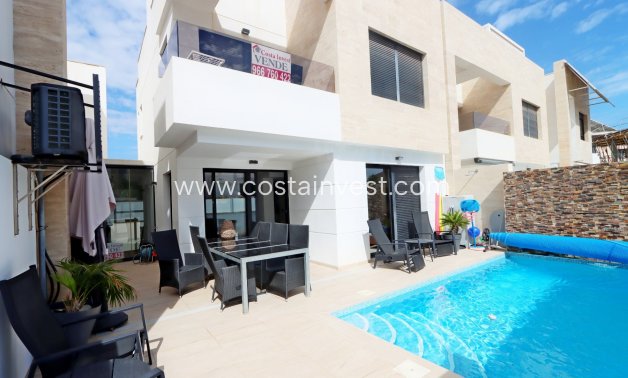 Resale - Semi Detached Villa - Orihuela Costa - Villamartín