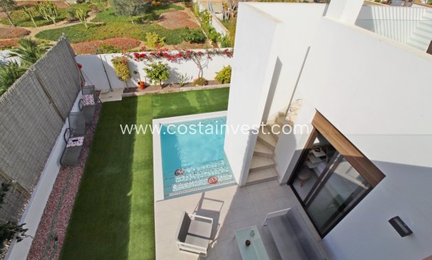 videresalg - Frittstående villa - Orihuela Costa - Lomas de Cabo Roig 