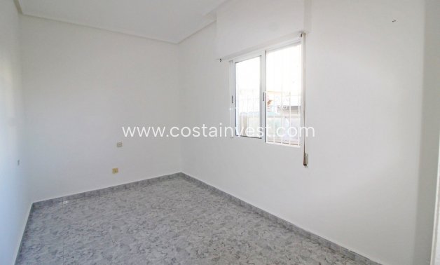 Resale - Apartment - Torrevieja - Downtown