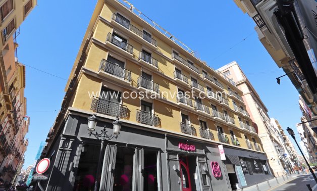 Wiederverkauf - Apartment - Alicante - Downtown