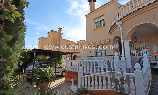 Další prodej - Městský dům - Orihuela Costa - Lomas de Cabo Roig 