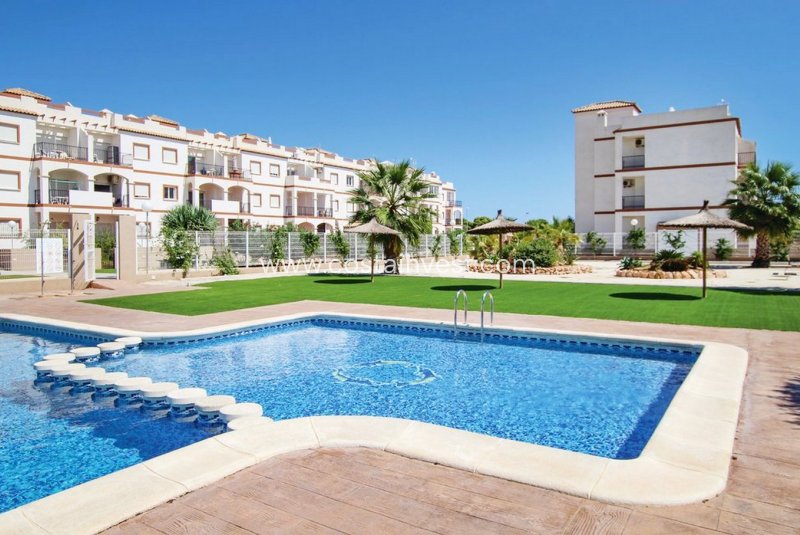 Apartment - Wiederverkauf - Orihuela Costa - Playa Flamenca