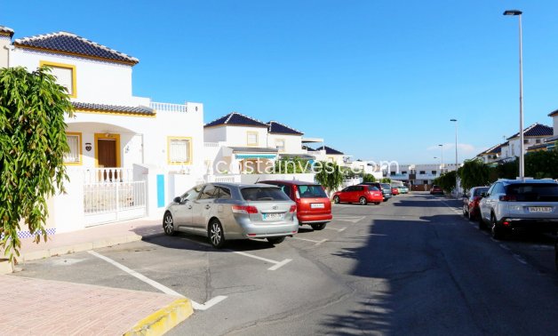 Revente - Villa semi-détachée - Torrevieja - Los Balcones